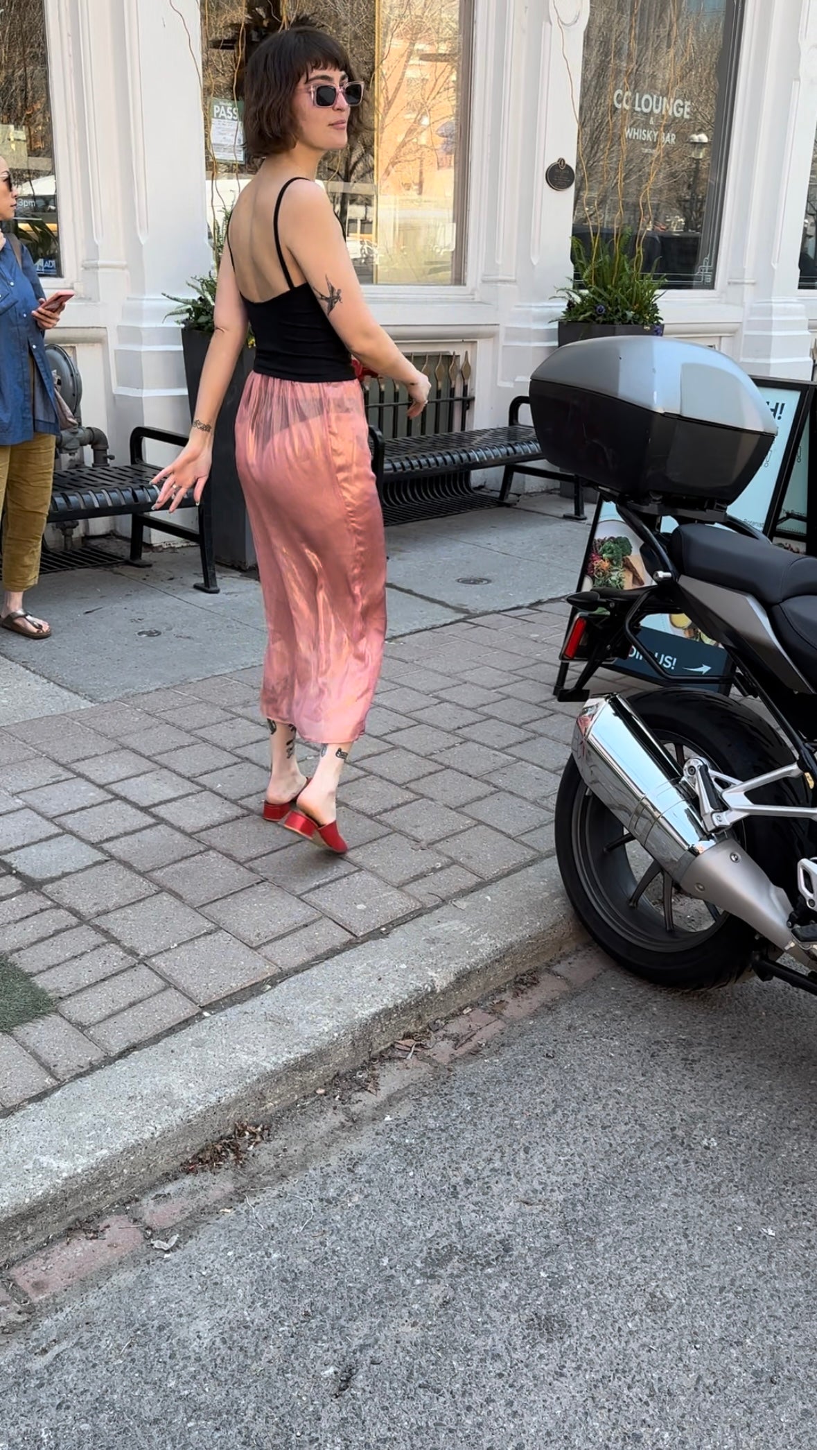 Raven Skirt - Shimmer Pink